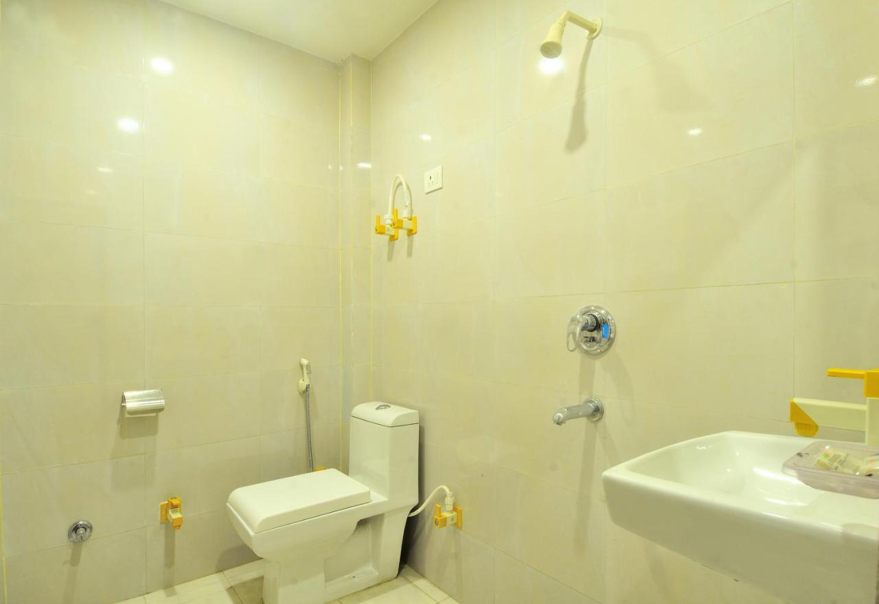 Hotel Noida Delight المظهر الخارجي الصورة