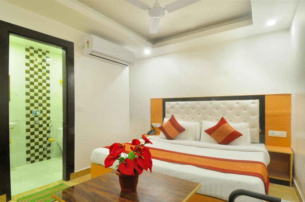 Hotel Noida Delight المظهر الخارجي الصورة