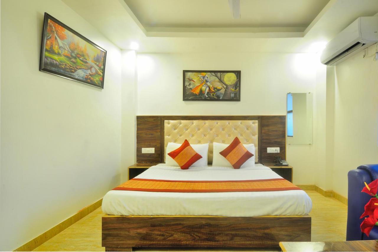Hotel Noida Delight المظهر الخارجي الصورة