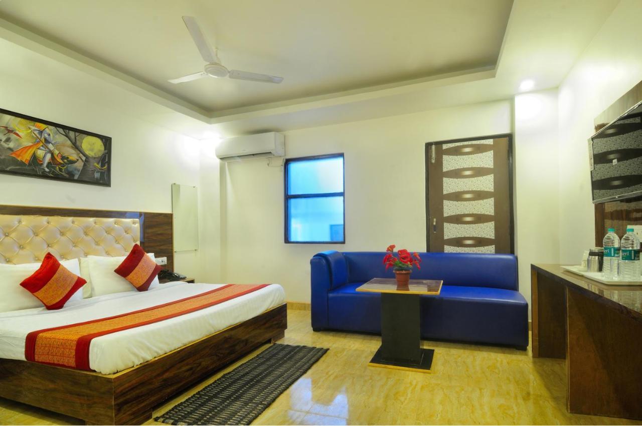 Hotel Noida Delight المظهر الخارجي الصورة